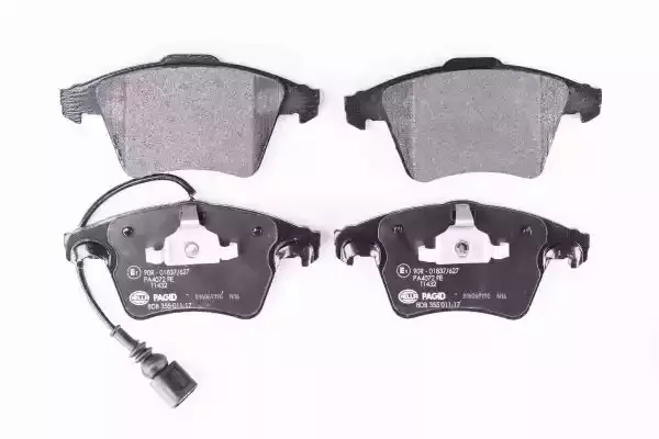 HELLA PAGID Комплект тормозных колодок