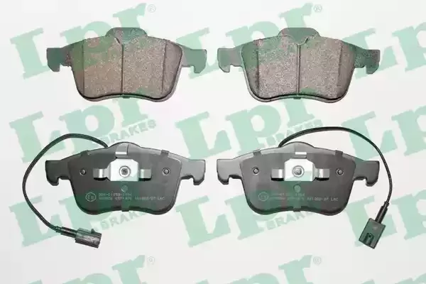 LPR Комплект тормозных колодок