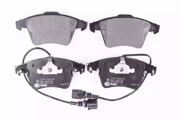 HELLA PAGID Комплект тормозных колодок